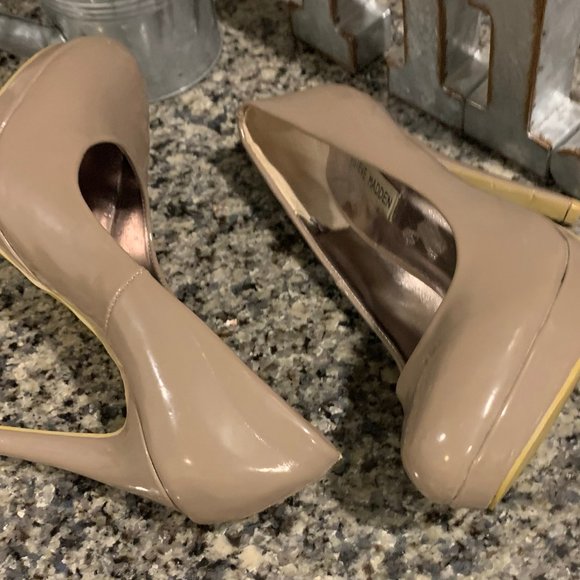 Steve Madden Beige P Reta Pumps Heels 8.5 - Picture 6 of 9